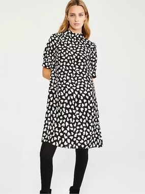 Ann Taylor Black and White Heart 🖤🤍Puff Sleeve Mini Dress